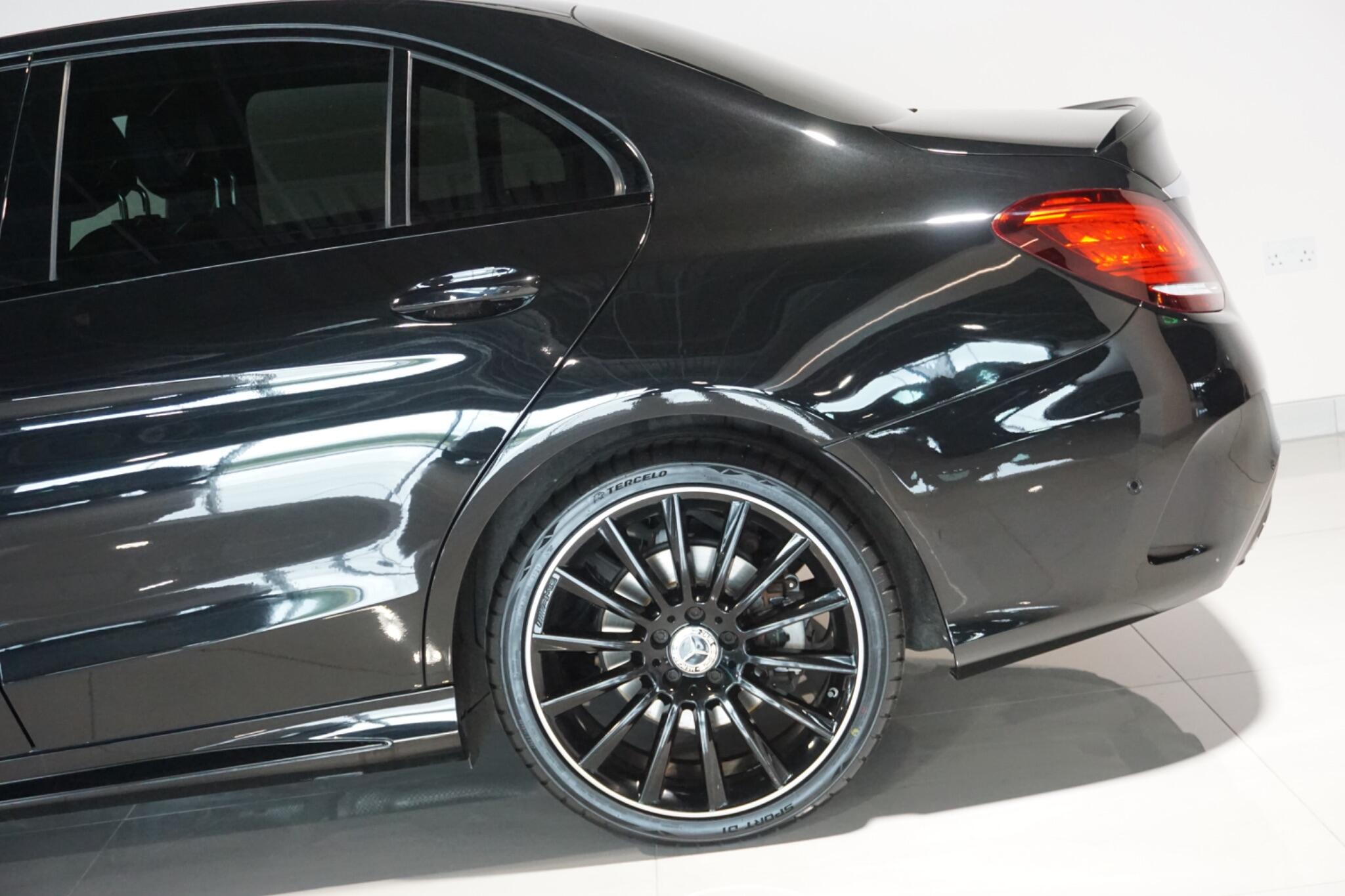 Mercedes-Benz C Class 2.0 C220d AMG Line Night Edition (Premium) Saloon 4dr Diesel G-Tronic+ Euro 6 (s/s) (194 ps)